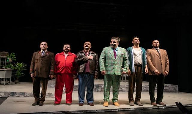 Çok Tuhaf Soruşturma oyununun prömiyeri yapıldı