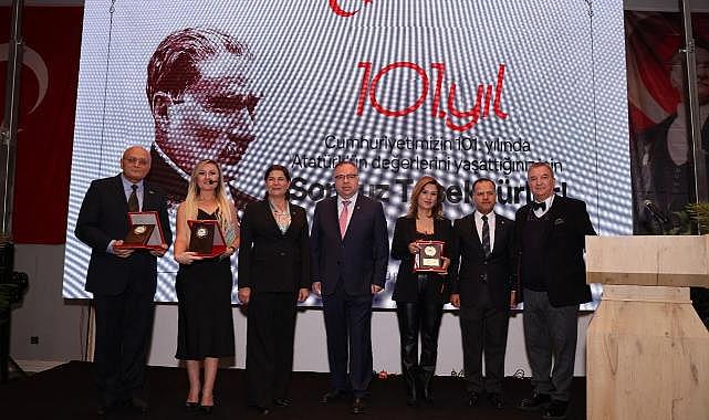 Egeli turizmciler Atatürk&#039;ün izinde