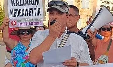 FOÇADA 1.MERSİNAKİ KOYUNUN SATIŞINA 10 BİNLİK TEPKİ