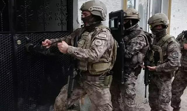 İzmir dahil 27 ilde FETÖ operasyonu: 93 şüpheli gözaltına alındı