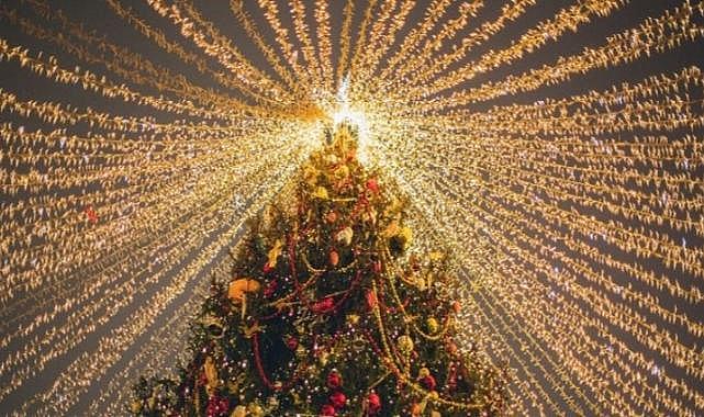 İzmir, her bütçeye uygun yılbaşı eğlencesi ile 2025’e girecek