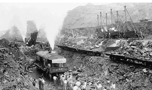 İzmirli Eski Konsolos Güleç’ten Trump’a Sert Tepki: Panama Kanalı Panamalılarındır!