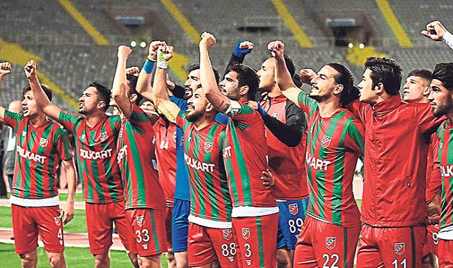 Karşıyaka&#039;da Yönetim Krizi: Elektrik ve Su Kesilme Tehlikesi Aşıldı