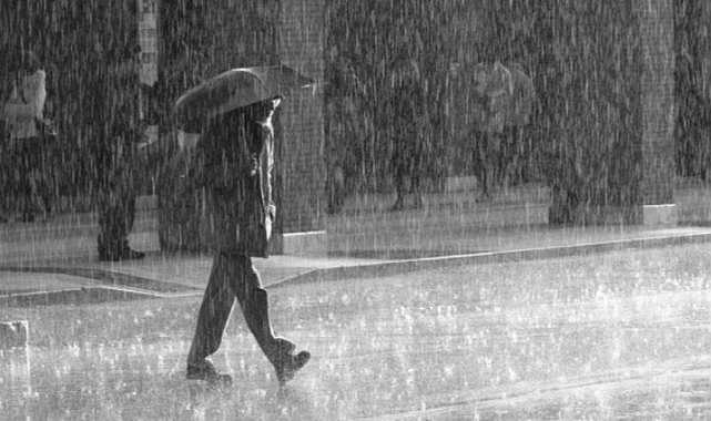 Meteoroloji'den İzmir ve Ege Bölgesi'ne turuncu kodlu uyarı