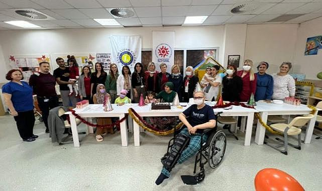 Minik kalpler, yeni yılı umut ve neşe ile karşıladı