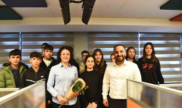 Pehlivan: Evlatlarımızı geleceğe güvenle hazırlıyoruz