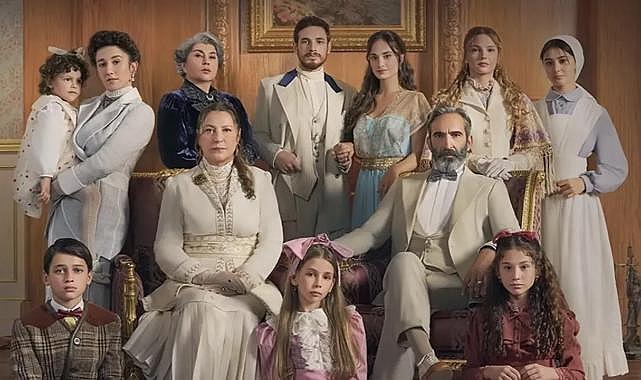 Şakir Paşa Ailesi dizisine konuk olan Meryem Uzerli sahnelerini yetersiz buldu!