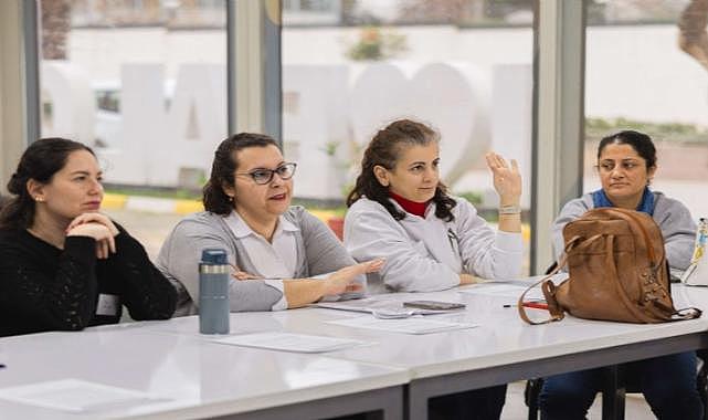 Balçova Belediyesi’nden annelere büyük destek