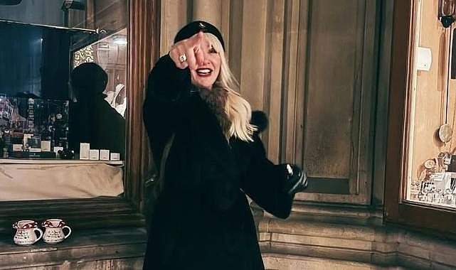 Birce Akalay hayranlarını ikiye böldü