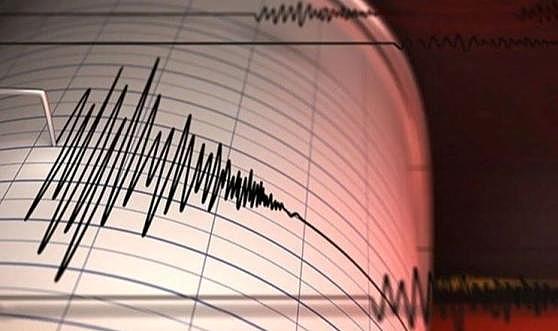 Bursa&#039;da korkutan deprem! İstanbul ve çevre illerde de hissedildi
