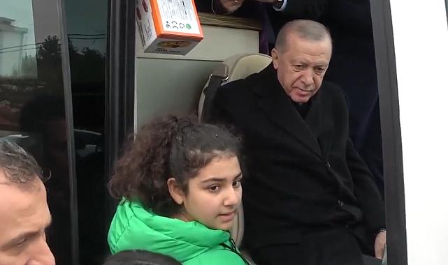 Cumhurbaşkanı Erdoğan&#039;ı görünce &#039;&#039;Evim yok&#039;&#039; diye seslenmişti! O kadınla ilgili valilikten açıklama