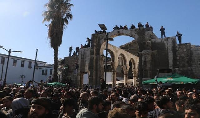 Emevi Camii&#039;ndeki izdihamda can kaybı 4’e yükseldi