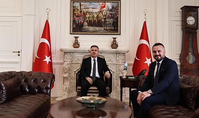 Foça Esnaf ve Sanatkarlar Odası Başkanı Özdemir, Vali Elban ile Bir Araya Geldi