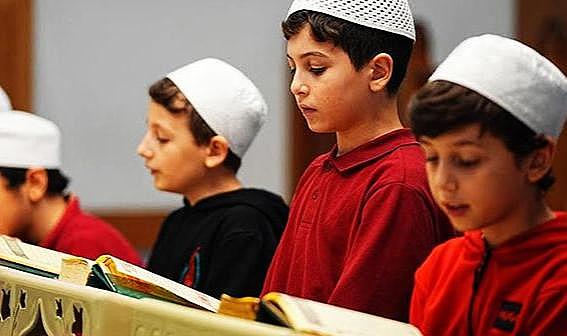 Gençler daha dindar! Maneviyatı güçlü bir nesil geliyor