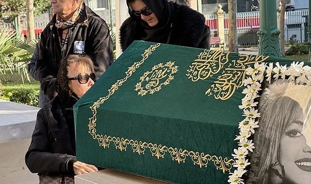 Gönül Akkor&#039;a veda: Son yolculuğuna uğurlandı!