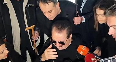 İbrahim Tatlıses gözyaşlarına boğuldu: ''Ferdi Tayfur prensti''