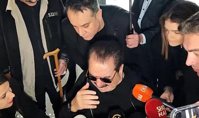 İbrahim Tatlıses gözyaşlarına boğuldu: &#039;&#039;Ferdi Tayfur prensti&#039;&#039;
