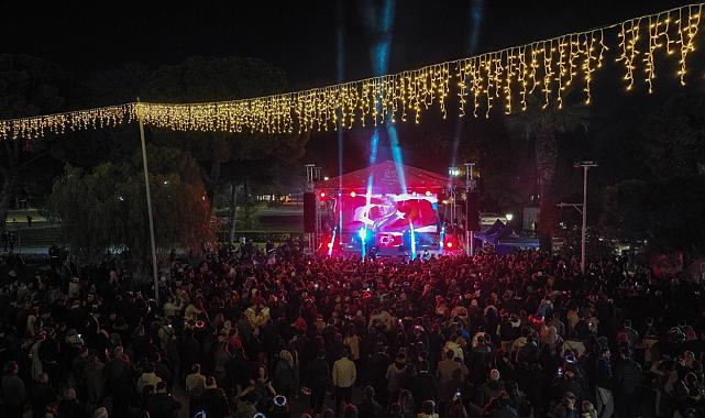 İzmir 2025’i Kültürpark’ta coşkuyla karşıladı