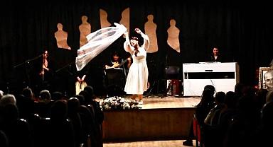 İzmir Bayraklı Belediyesi, Uğur Mumcu’yu andı