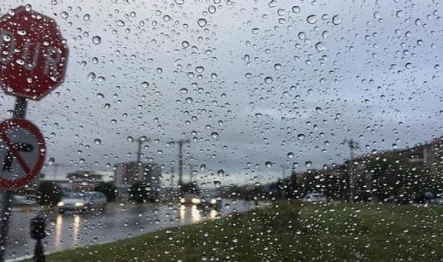 İzmir ve Ege&#039;de yeni yılın ilk yağışı yarın başlayıp 3 gün sürecek