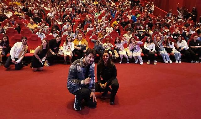 Kardeş Takımı filmine büyük ilgi...