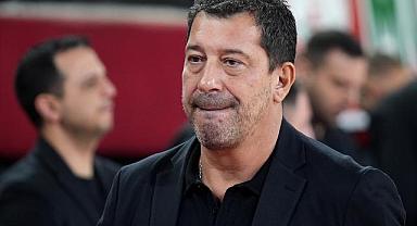 Karşıyaka Başantrenörü Ufuk Sarıca, görevinden istifa ettiğini açıkladı.