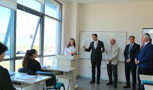 Manisa Büyükşehir’den eğitime büyük destek