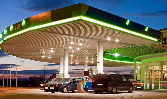 Motorine indirim var mı, benzin fiyatları düştü mü? 9 Ocak güncel akaryakıt fiyatları