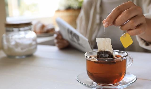 Poşet çay değil plastik içiyoruz!