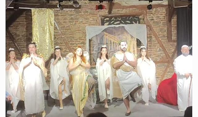 Tiyatronun “En İşlek “ Durağında Bu Hafta 3 Yetişkin Oyunu!