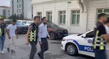 Trafikte meşale yakıp halay çekenlere ceza!