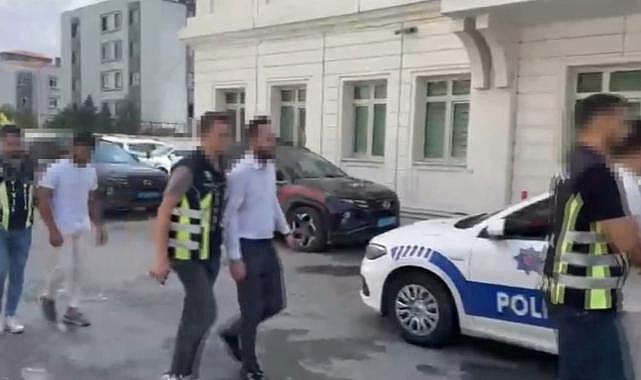 Trafikte meşale yakıp halay çekenlere ceza!