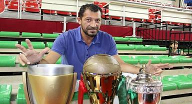 Ufuk Sarıca’dan Karşıyaka’ya duygusal veda