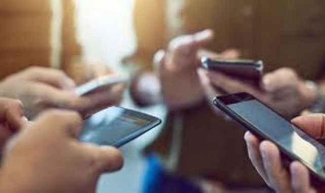 Bir kişinin en fazla üç telefon hattı olabilecek