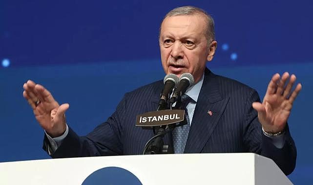 Cumhurbaşkanı Erdoğan&#039;dan törene damga vuran sözler: Adeta yalvarıyorum, buna prim vermeyin