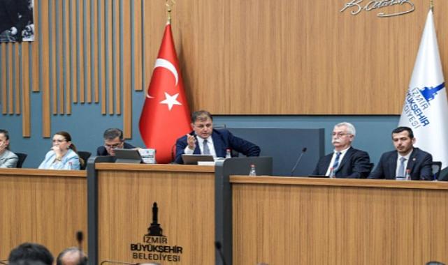 İzmir&#039;in SGK borçları 200 taşınmazın satışına sebep oldu: Tugay satış için meclisten yetki istedi