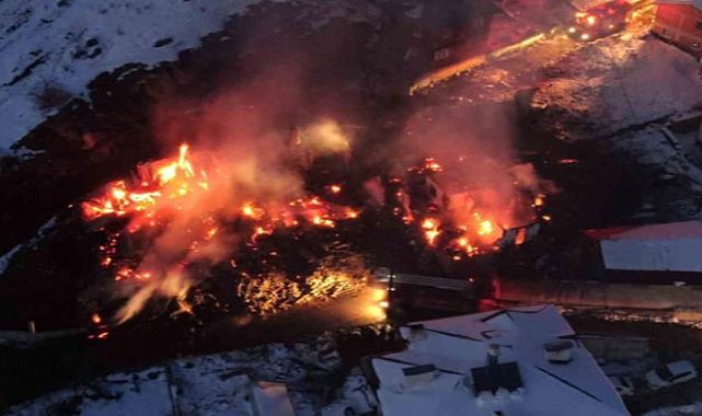 Kastamonu’da korkunç gece: 3 ev ve 1 ahır küle döndü, 55 hayvan telef oldu