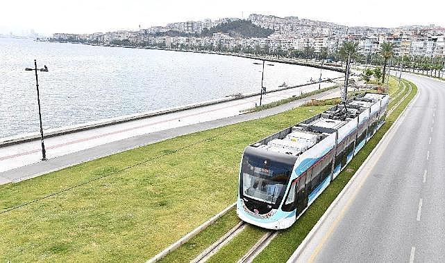 Konak Tramvayı seferlerine Karataş Yaya Üst Geçidi düzenlemesi