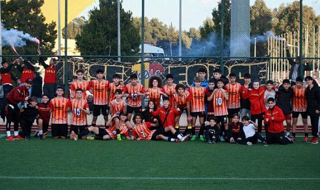 Manavkuyu 1925 U14, İzmir Şampiyonu oldu