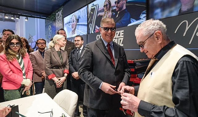 Tugay: İzmir&#039;in geleneğinde fuarcılık var