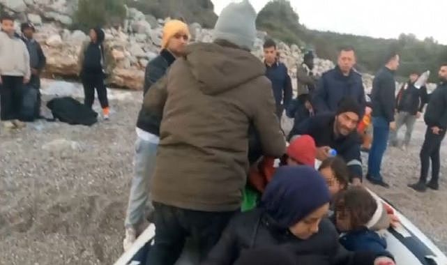 Urla&#039;da karada tespit edilen 62 düzensiz göçmen yakalandı