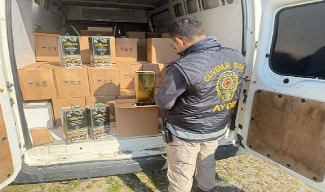 Aydın&#039;da 3 ayrı adrese yapılan operasyonda 30 bin litre tağşiş yağ ele geçirildi