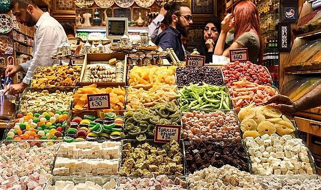 Bayram öncesi esnaf umutlu: Ciro beklentisi yüksek