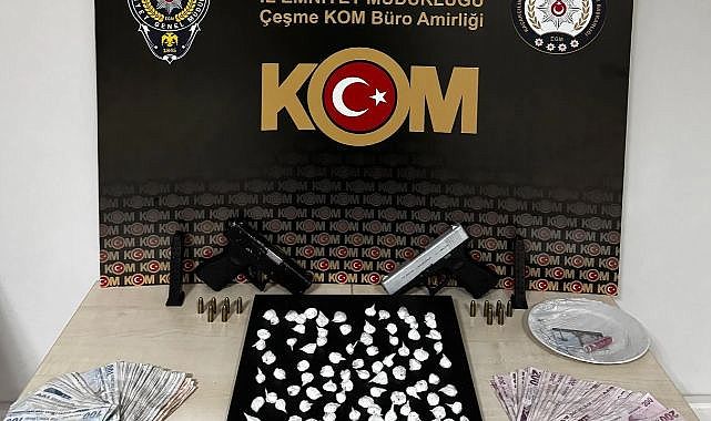 Çeşme&#039;de Şehir Eşkıyalarına Gözaltı!