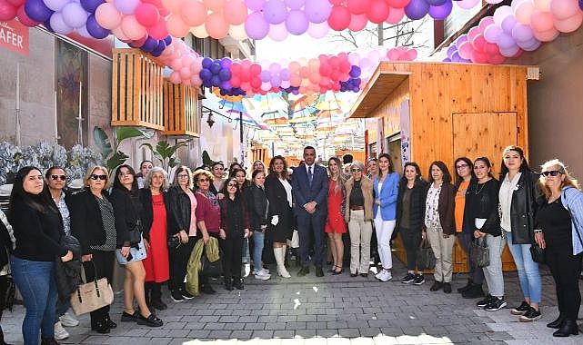Çiğli&#039;nin ekonomisine katkı sağlayacak: Kadın El Emeği Sokağı açıldı