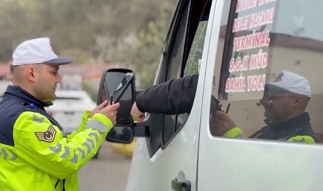 İçişleri Bakanı Yerlikaya duyurdu: Polis ve jandarma personeli, yolcu gibi otobüslere binip şoförleri denetleyecek!