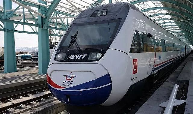 İzmir’in yılan hikayesi: Yüksek hızlı tren