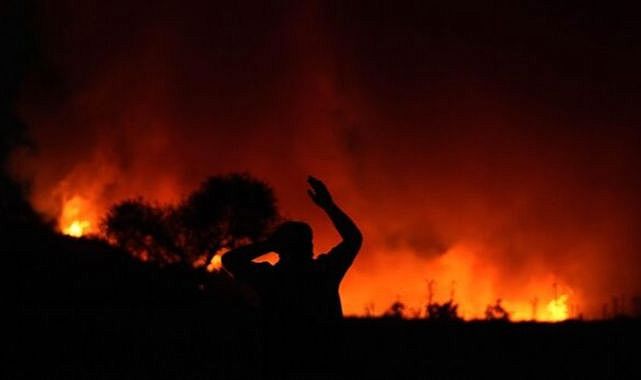 Sağlık Bakanlığı açıkladı: İzmir’deki yangından 78 kişi etkilendi, 29’unun tedavisi devam ediyor