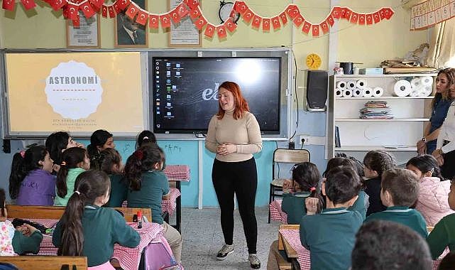 Şehzadeler&#039;de öğrenciler Güneş&#039;i ve uzayı keşfetti