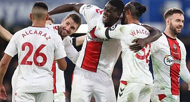 Trabzonspor ve Göztepe istedi: Beşiktaş alıyor!